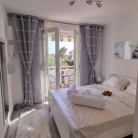Apartman Nikol Макарска Экстерьер фото