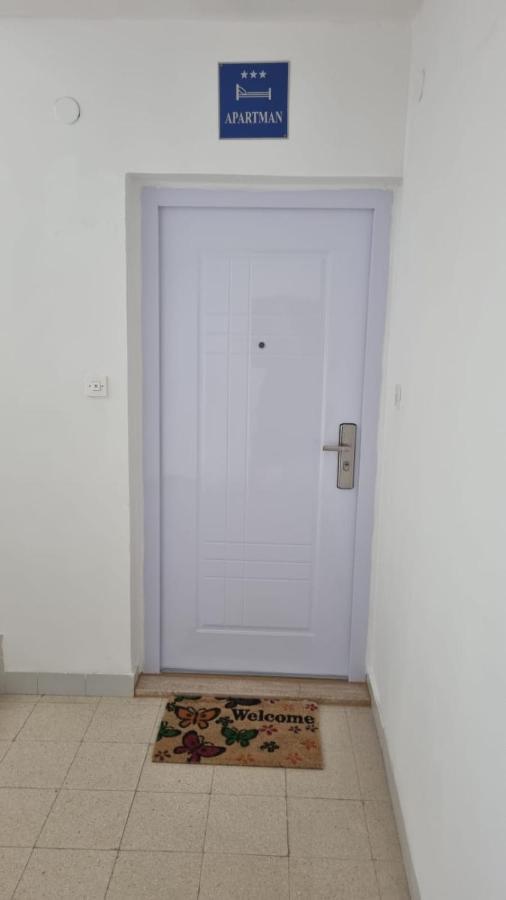 Apartman Nikol Макарска Экстерьер фото